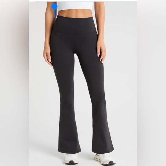 Zella Flex High Waist Flare Leg Pants Sz XS - Picture 1 of 7